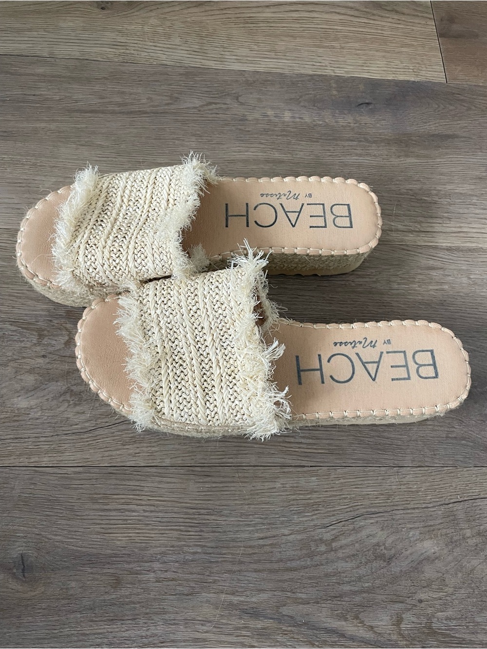 Beach by Matisse Platform Raffia Sandals